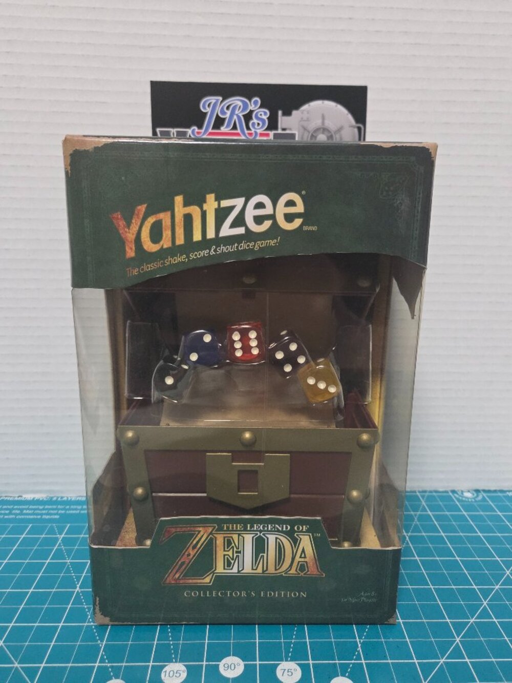 Yahtzee: The Legend of Zelda Collector's Edition Treasure Chest Dice Game - NEW